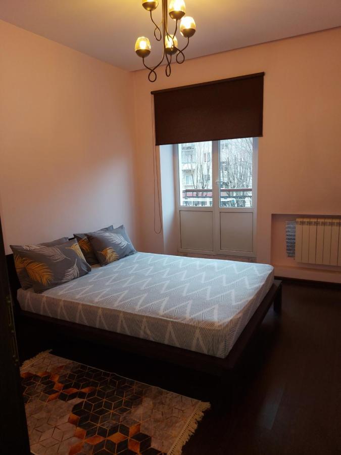 Central Point Apartment 利沃夫 外观 照片